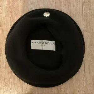 Accessories | Jean Charles Brosseau Wool Beret Hat Cap Black  display picture 2